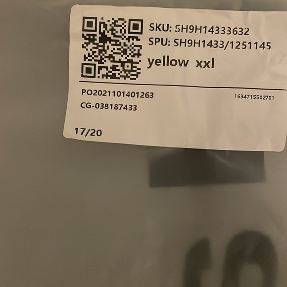 NWT Hawalili short sleeve button down Cool Santa Xmas/Holiday shirt, size 2XL - Picture 14 of 14